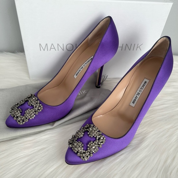 Manolo Blahnik Shoes - Manolo Blahnik Hangisi 105 Embellished Satin Pumps